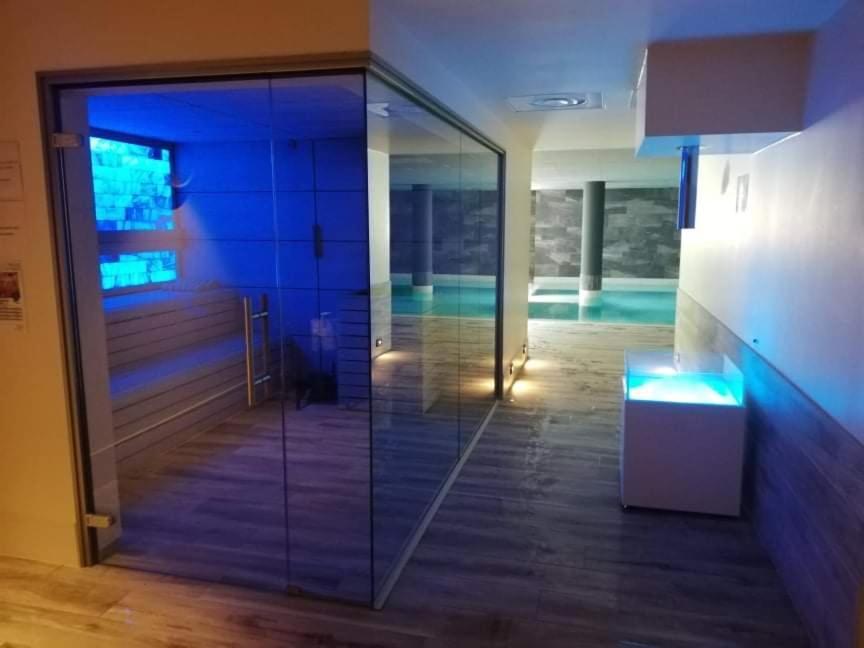 Appartement privé dans résidence Balnéo Aladin Cauterets Esterno foto