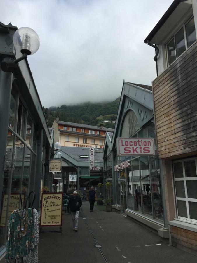 Appartement privé dans résidence Balnéo Aladin Cauterets Esterno foto