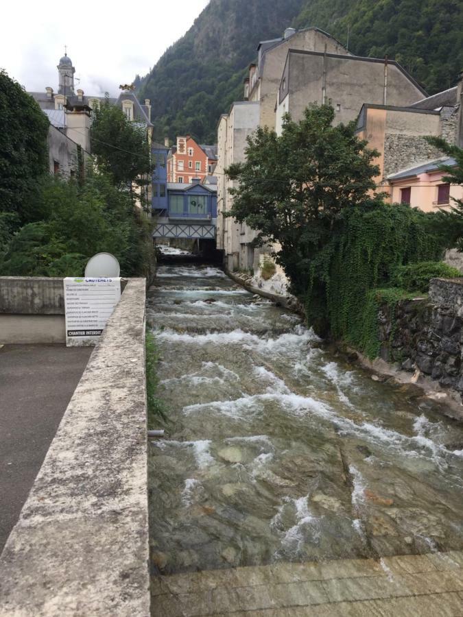 Appartement privé dans résidence Balnéo Aladin Cauterets Esterno foto